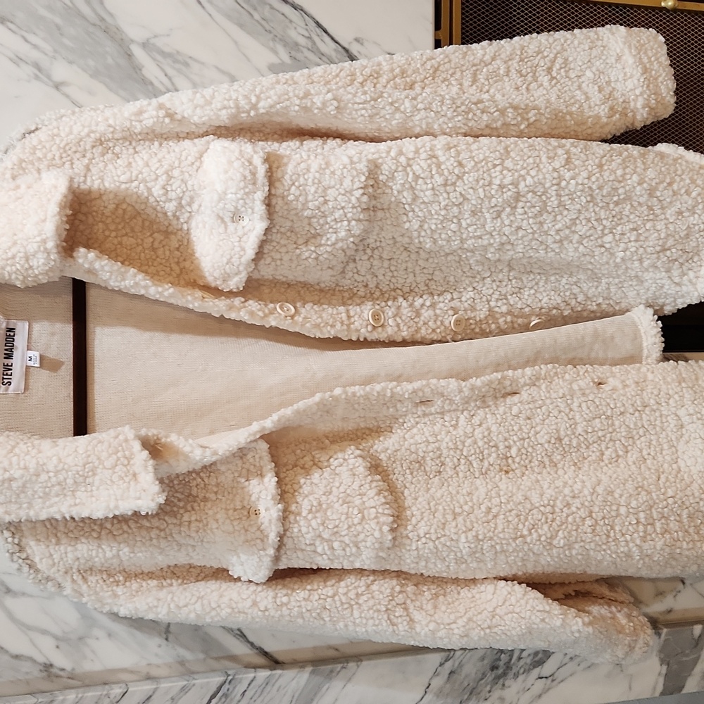 Steve Madden Off-White Sherpa Coat - Picture 2 of 10